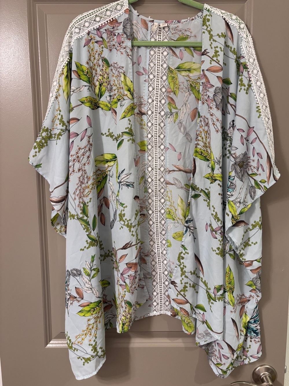 Cato Floral Lace Trim Lightweight Kimono - Light Blue, Green, Pink